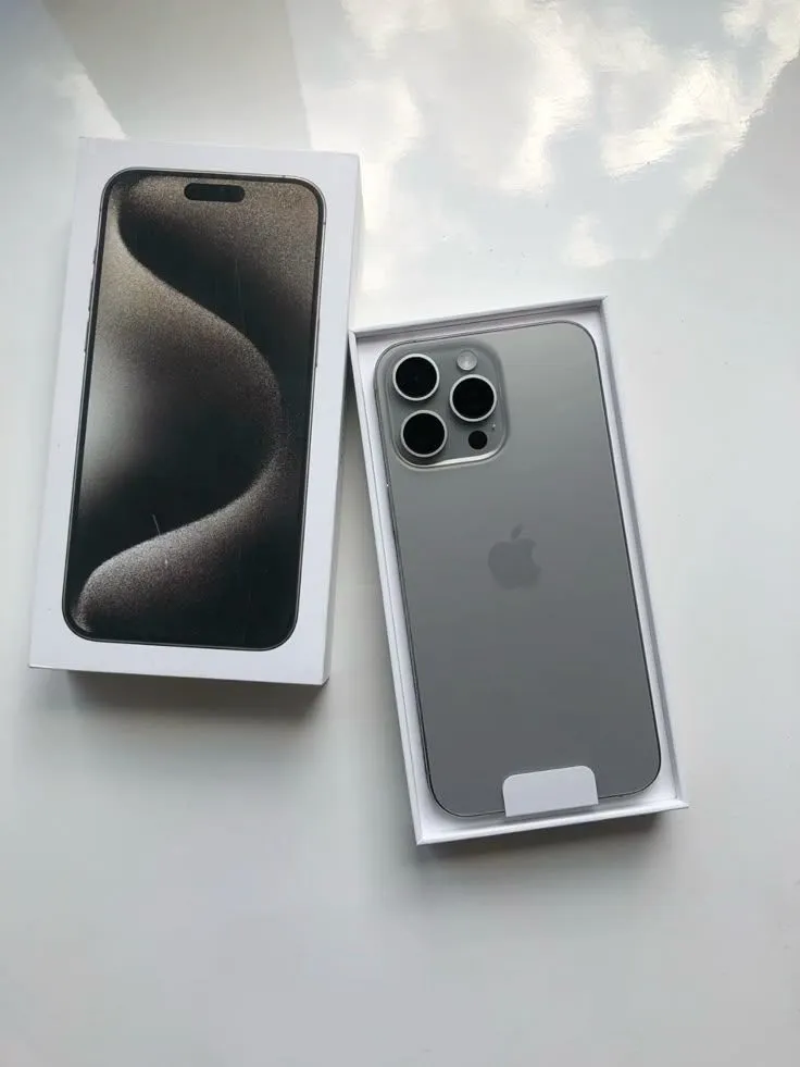 Apple iphone 15 pro gris à dakar