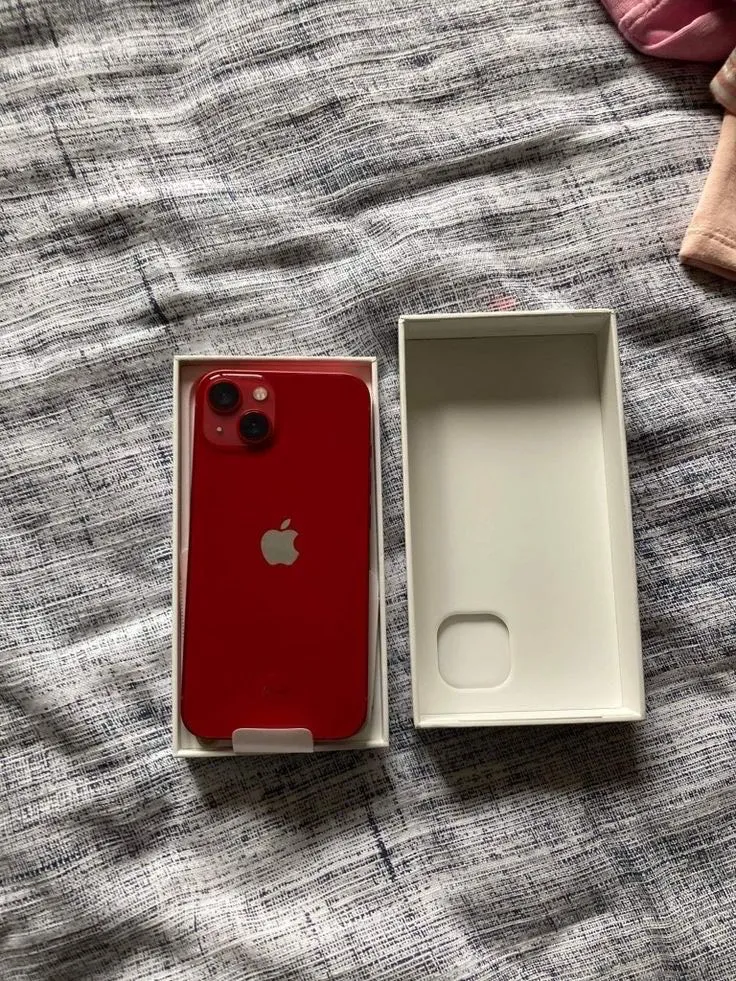 Apple iphone 14 plus rouge à dakar
